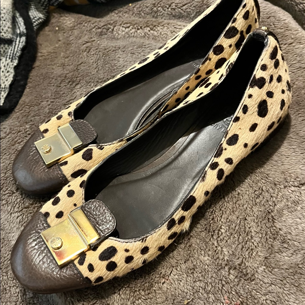 Tory Burch Calf Hair Leopard Print Rare Toe Cap & Logo Flats Sz 7.5m